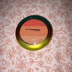 MAC Cosmetics High Light Powder ‘Freshen Up’ Wash & Dry Limited Edition